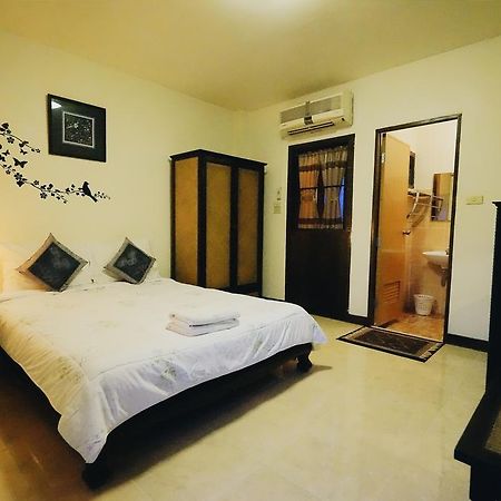 โรงแรมตีฆ้อง - Tri Gong Hotel Chiang Mai Exterior foto