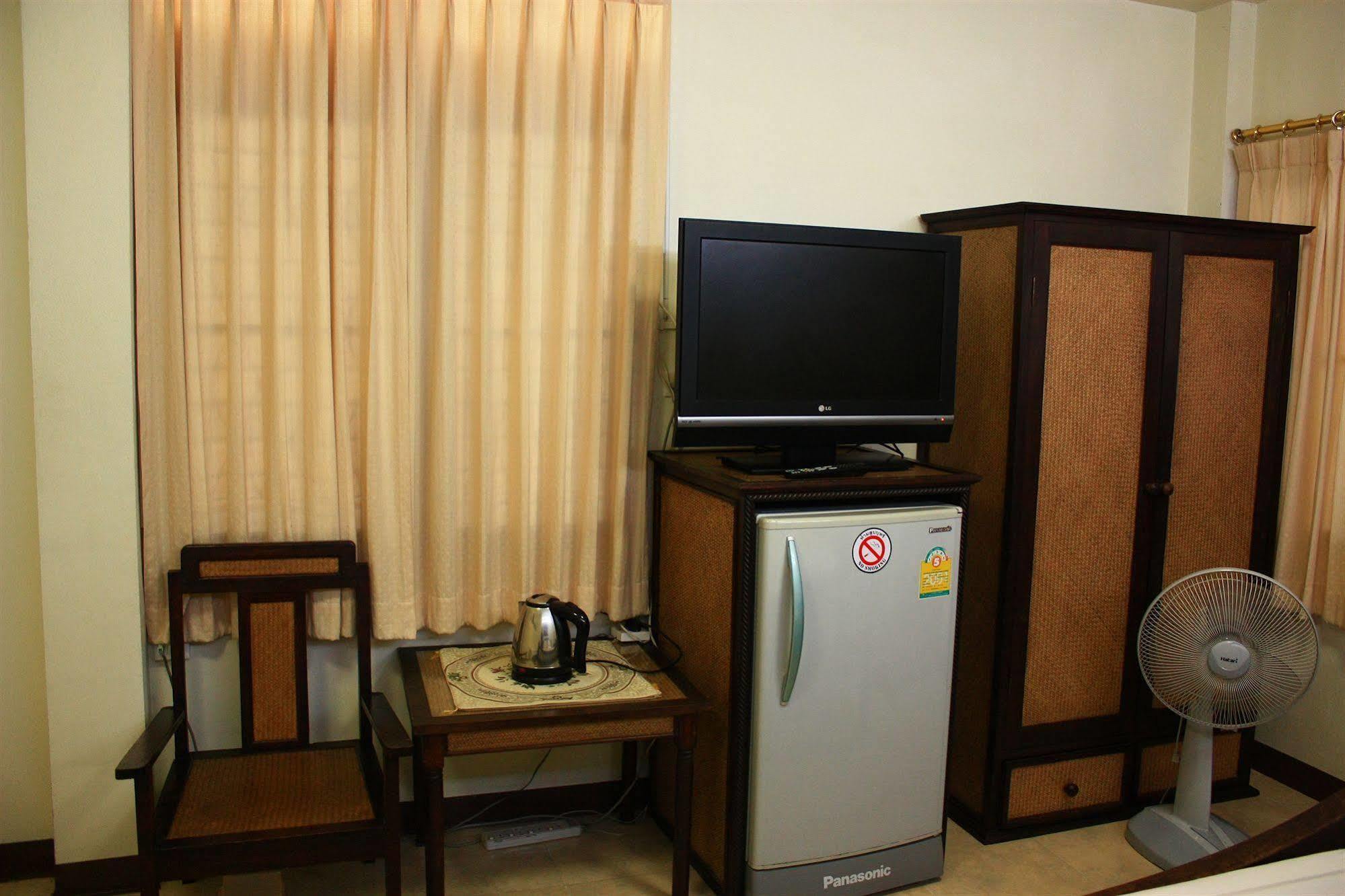 โรงแรมตีฆ้อง - Tri Gong Hotel Chiang Mai Exterior foto