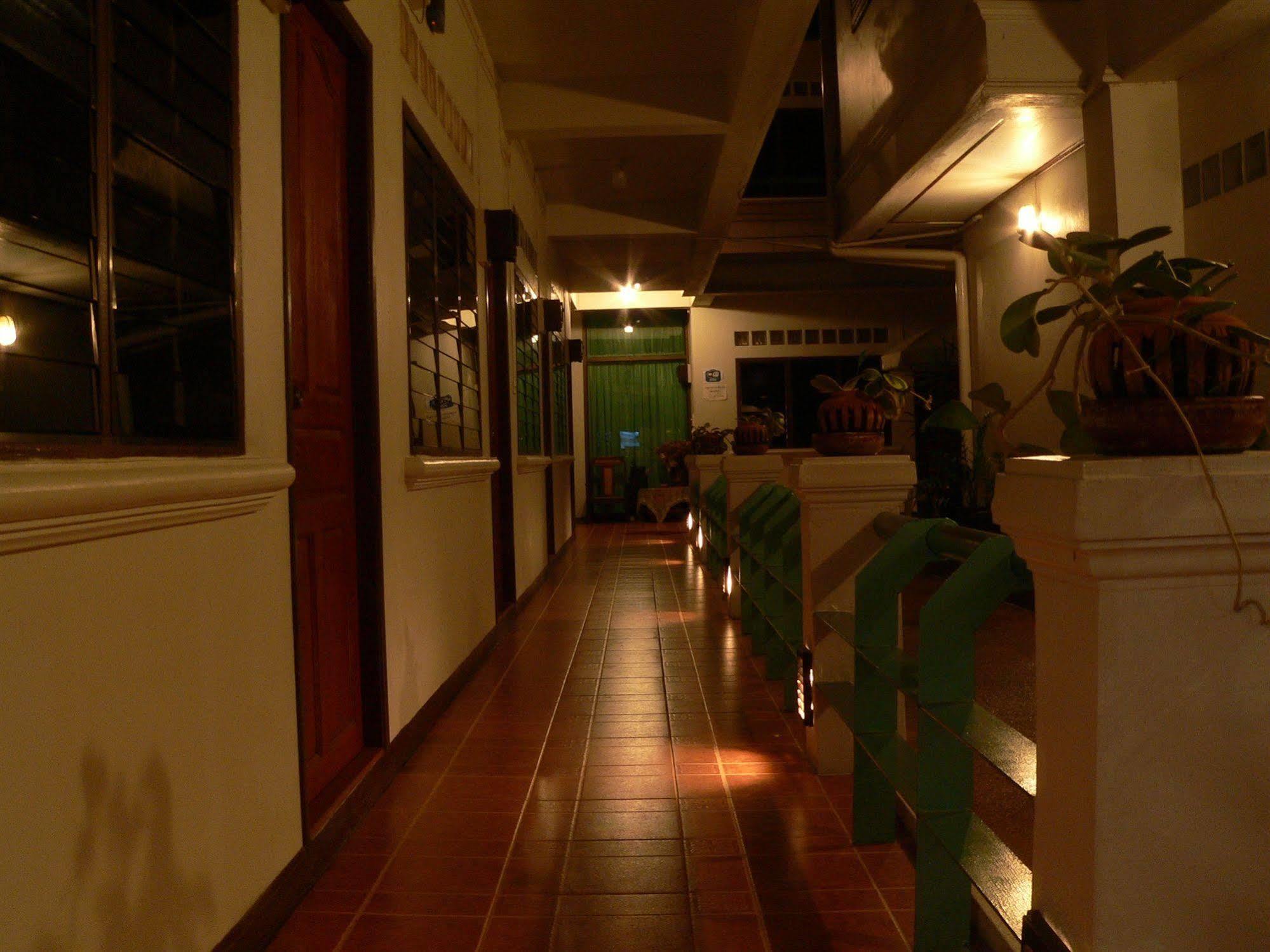 โรงแรมตีฆ้อง - Tri Gong Hotel Chiang Mai Exterior foto