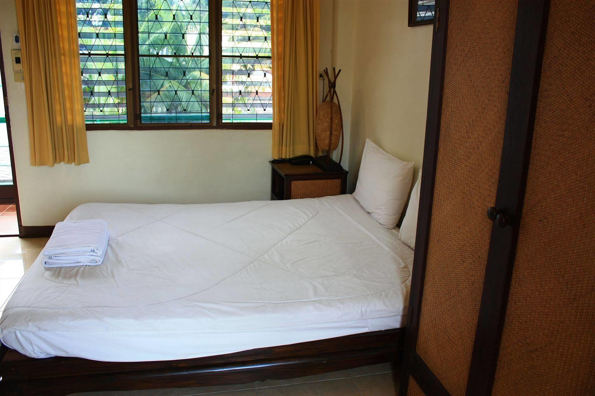 โรงแรมตีฆ้อง - Tri Gong Hotel Chiang Mai Exterior foto