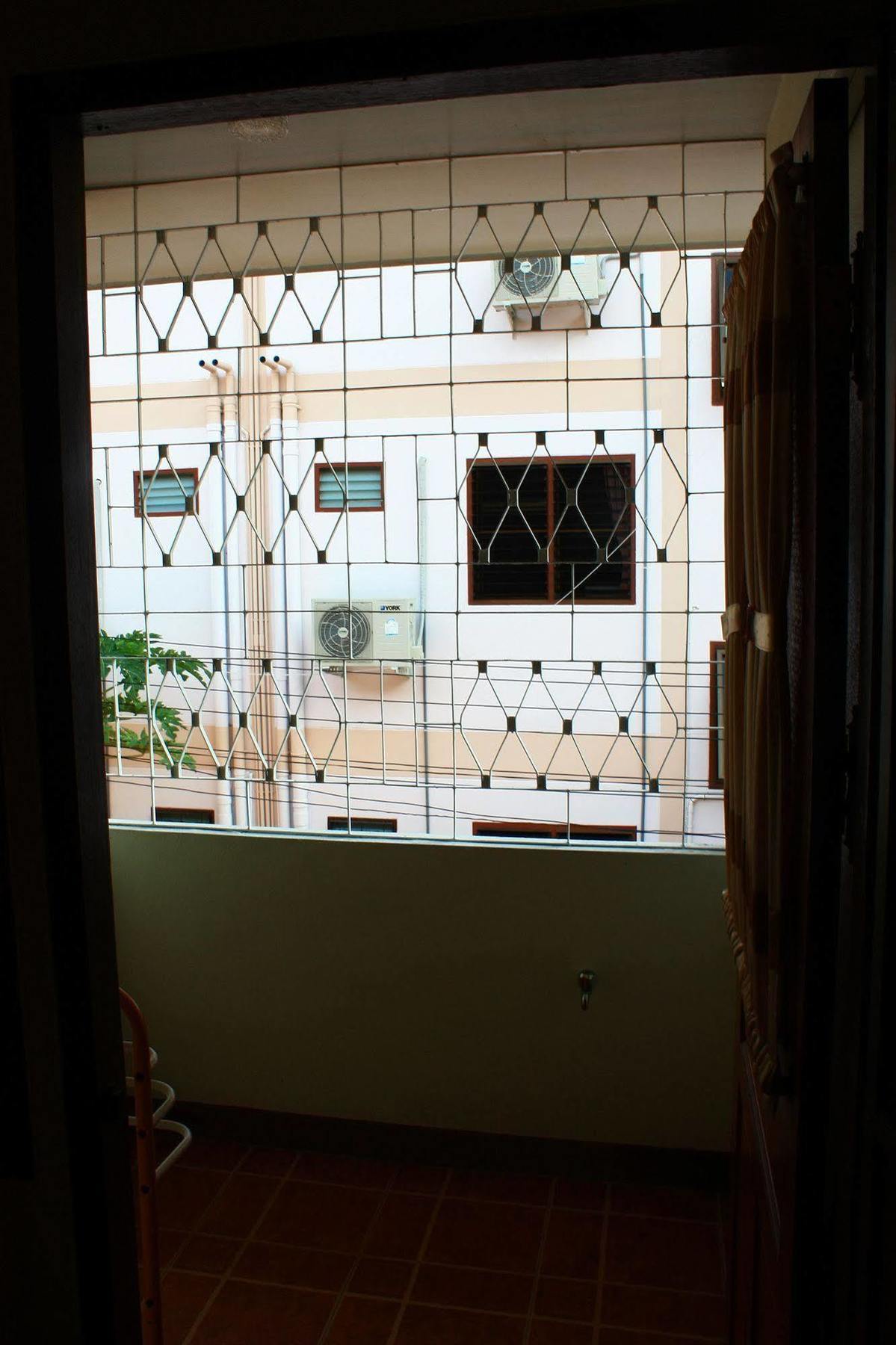 โรงแรมตีฆ้อง - Tri Gong Hotel Chiang Mai Exterior foto